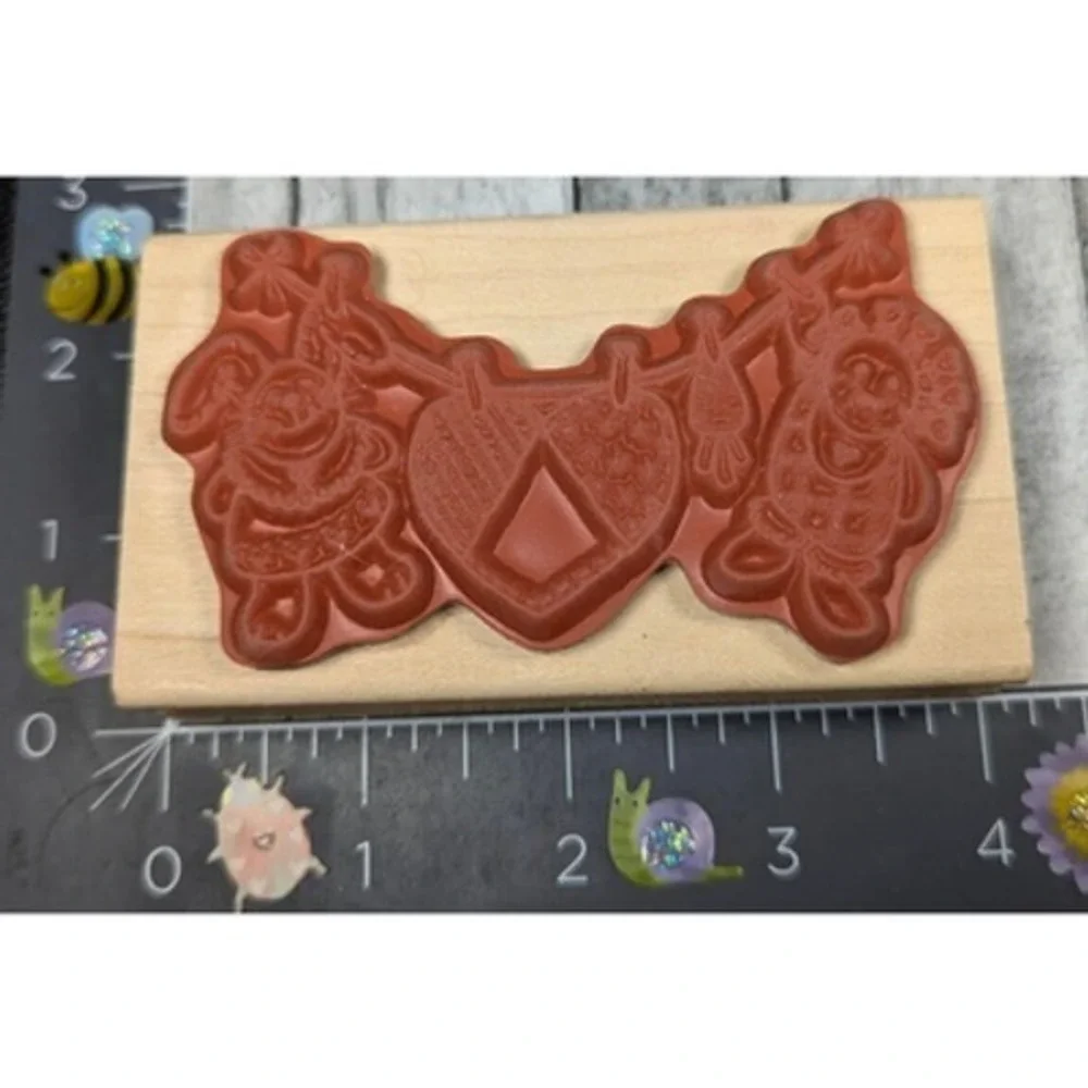Azadi Earles Country Heart Bunny Clothesline G142 Rubber Stamp Wood #A5
